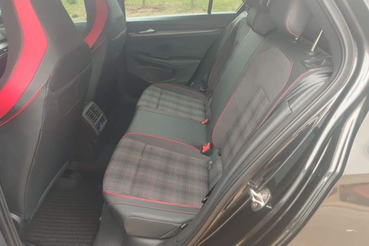 Used Volkswagen Golf GTI 2025 380TSI DSG GTI Interior 4