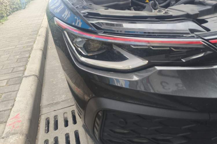 Used Volkswagen Golf GTI 2025 380TSI DSG GTI Right Front Headlight