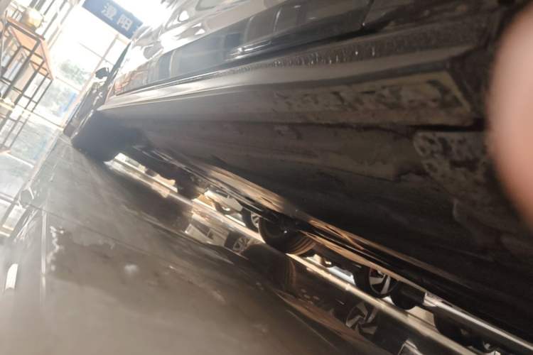 Used Volkswagen Golf GTI 2025 380TSI DSG GTI Right Side Sill