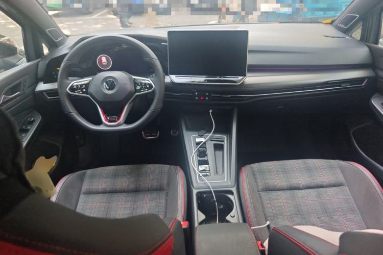 Used Volkswagen Golf GTI 2025 380TSI DSG GTI Center Console