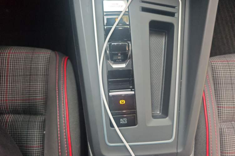 Used Volkswagen Golf GTI 2025 380TSI DSG GTI Gear Lever