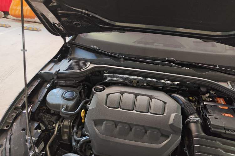Used Volkswagen Golf GTI 2025 380TSI DSG GTI Engine Bay Right