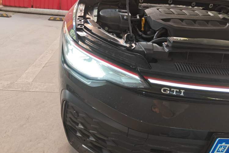 Used Volkswagen Golf GTI 2025 380TSI DSG GTI Right Front Headlight