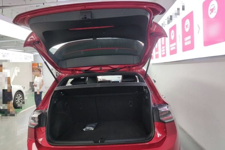 Used Volkswagen Golf GTI 2025 380TSI DSG GTI Trunk