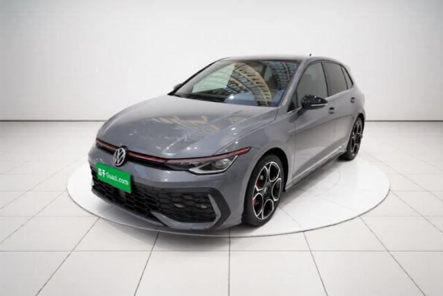 Ojetý Volkswagen Golf GTI 2025 380TSI DSG GTI
