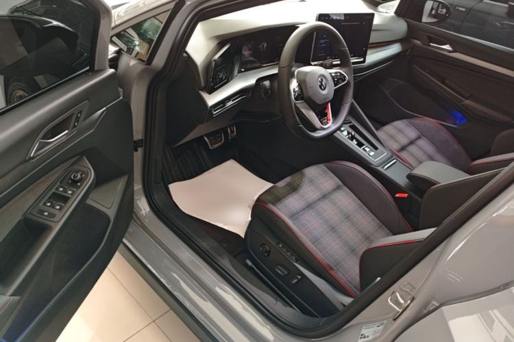 Used Volkswagen Golf GTI 2025 380TSI DSG GTI Driver Seat