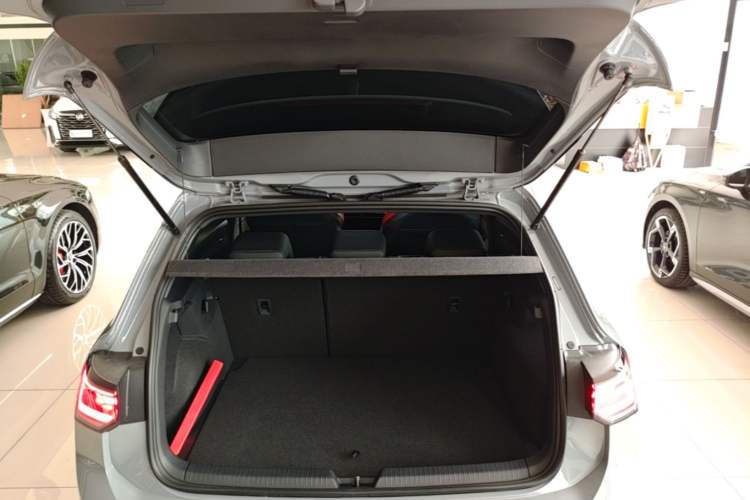 Used Volkswagen Golf GTI 2025 380TSI DSG GTI Trunk