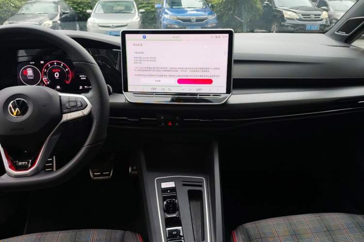 Used Volkswagen Golf GTI 2026 Model 380TSI DSG GTI Audio And AC Panel