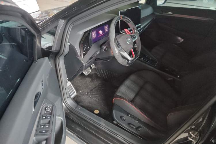 Used Volkswagen Golf GTI 2026 Model 380TSI DSG GTI Driver Seat