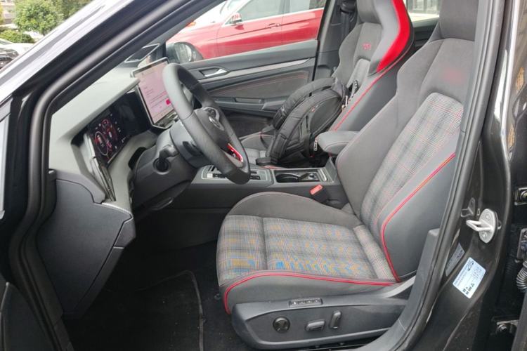 Used Volkswagen Golf GTI 2026 Model 380TSI DSG GTI Left Front Seat