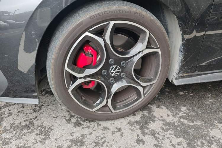 Used Volkswagen Golf GTI 2026 Model 380TSI DSG GTI Left Front Wheel Hub