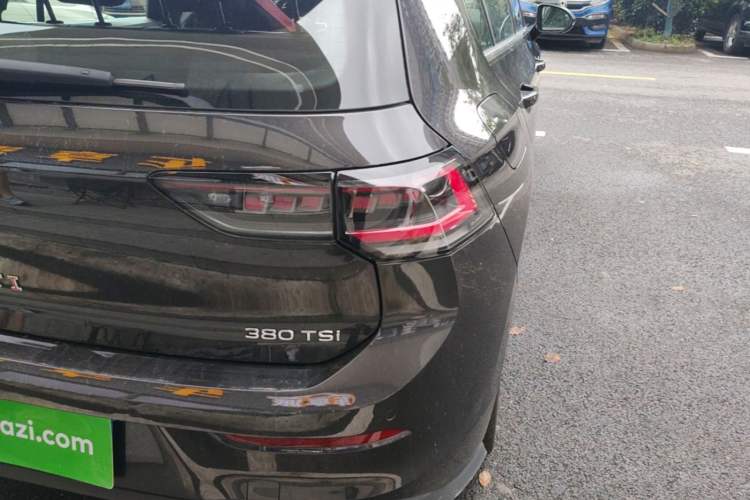Used Volkswagen Golf GTI 2026 Model 380TSI DSG GTI Right Rear Taillight