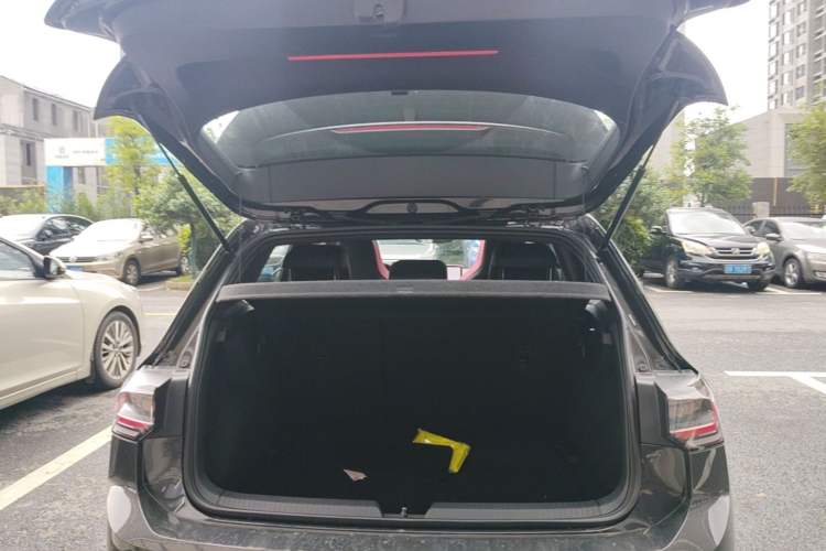 Used Volkswagen Golf GTI 2026 Model 380TSI DSG GTI Trunk