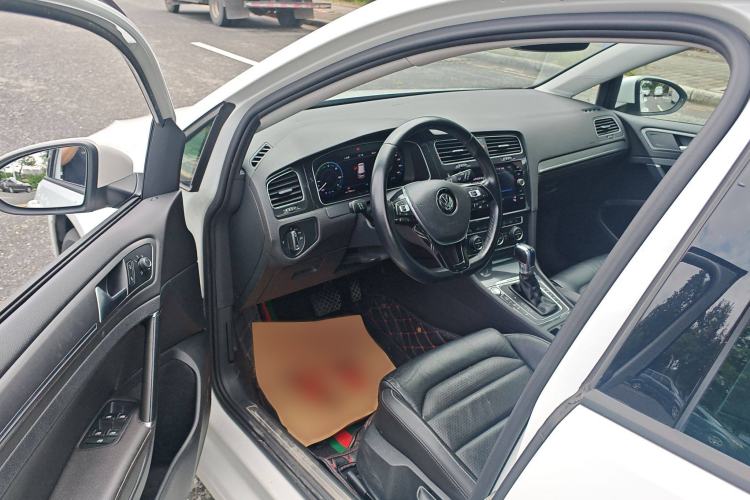 Used Volkswagen Golf New Energy 2018 e-Golf Interior 2