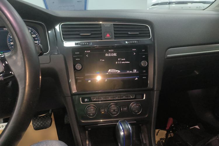 Used Volkswagen Golf New Energy 2018 e-Golf Center Console