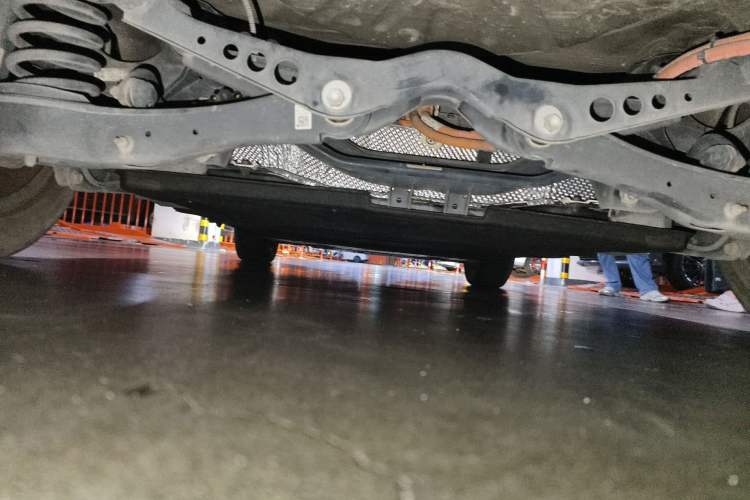 Used Volkswagen Golf New Energy 2018 e-Golf Chassis Rear