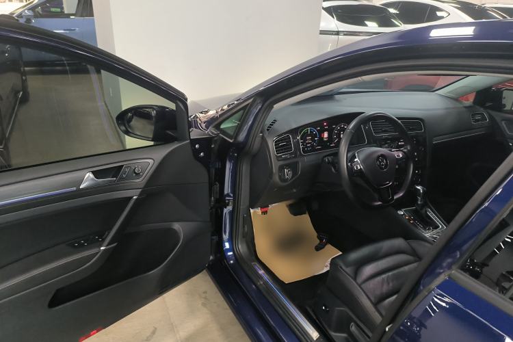 Used Volkswagen Golf New Energy 2018 e-Golf Driver Seat
