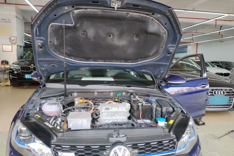 Used Volkswagen Golf New Energy 2018 e-Golf Engine Bay