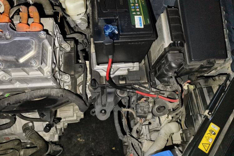 Used Volkswagen Golf New Energy 2018 e-Golf Engine Bay Left