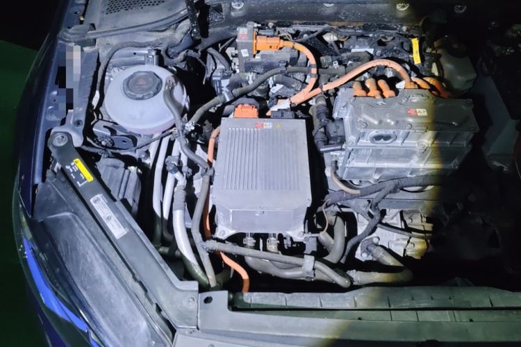 Used Volkswagen Golf New Energy 2018 e-Golf Engine Bay Right