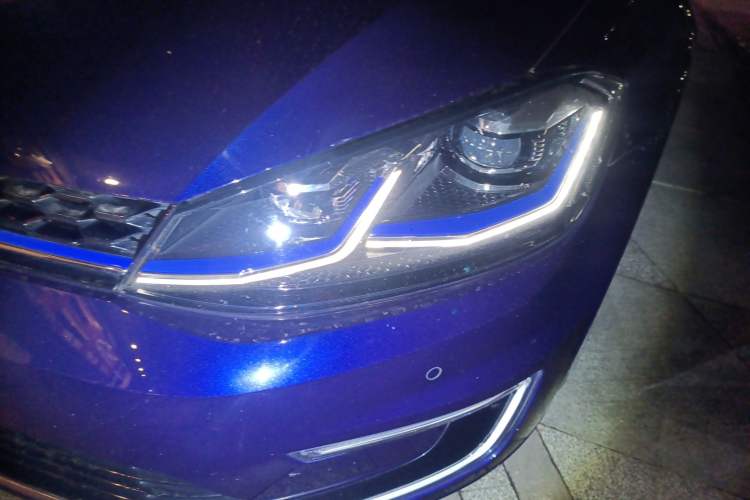 Used Volkswagen Golf New Energy 2018 e-Golf Left Front Headlight