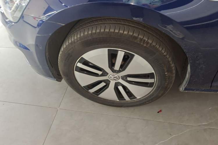 Used Volkswagen Golf New Energy 2018 e-Golf Left Front Wheel Hub