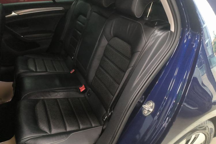 Used Volkswagen Golf New Energy 2018 e-Golf Left Rear Seat