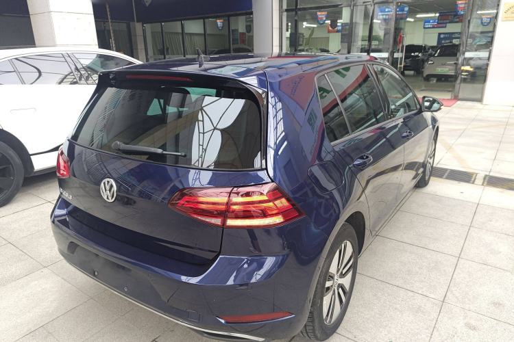 Used Volkswagen Golf New Energy 2018 e-Golf Rear Right 45 Deg