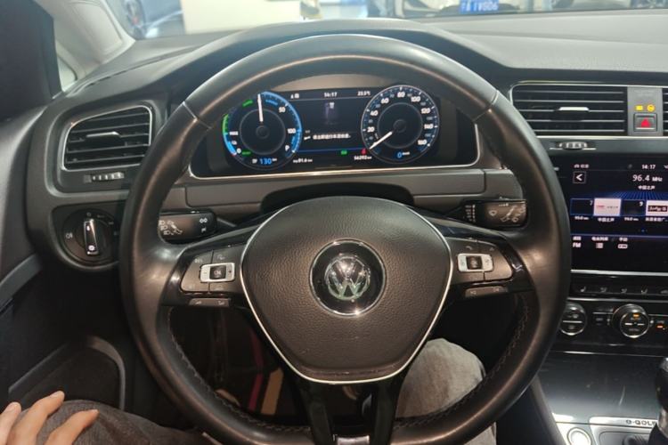 Used Volkswagen Golf New Energy 2018 e-Golf Steering Wheel