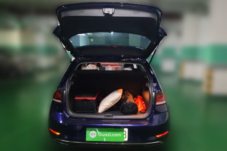 Used Volkswagen Golf New Energy 2018 e-Golf Trunk