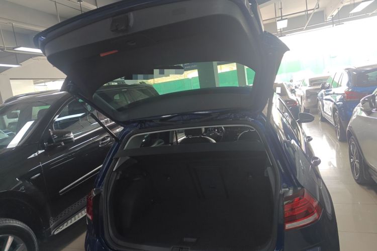 Used Volkswagen Golf New Energy 2018 e-Golf Trunk
