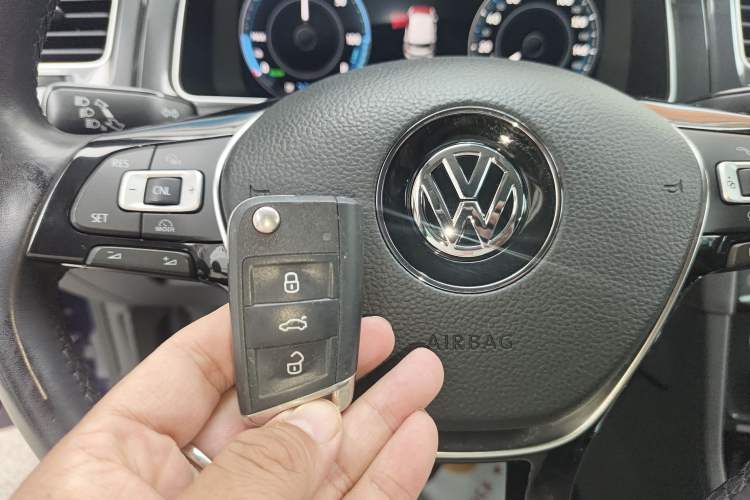 Used Volkswagen Golf New Energy 2018 e-Golf Vehicle Key