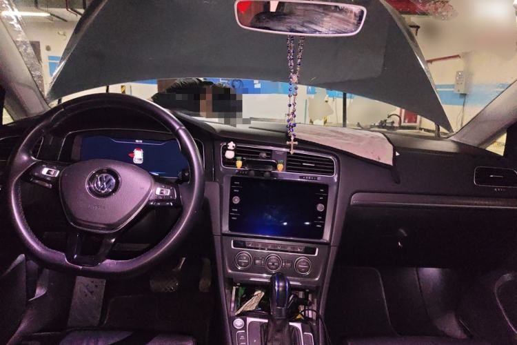 Used Volkswagen Golf New Energy 2018 e-Golf Center Console