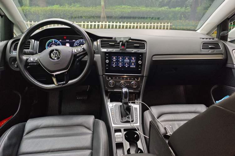 Used Volkswagen Golf New Energy 2018 e-Golf Center Console
