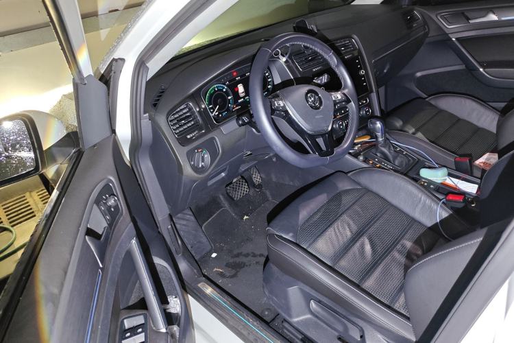 Used Volkswagen Golf New Energy 2018 e-Golf Driver Seat