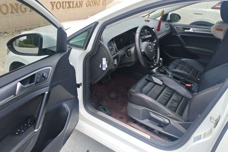 Used Volkswagen Golf New Energy 2018 e-Golf Driver Seat