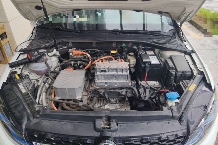 Used Volkswagen Golf New Energy 2018 e-Golf Engine Bay