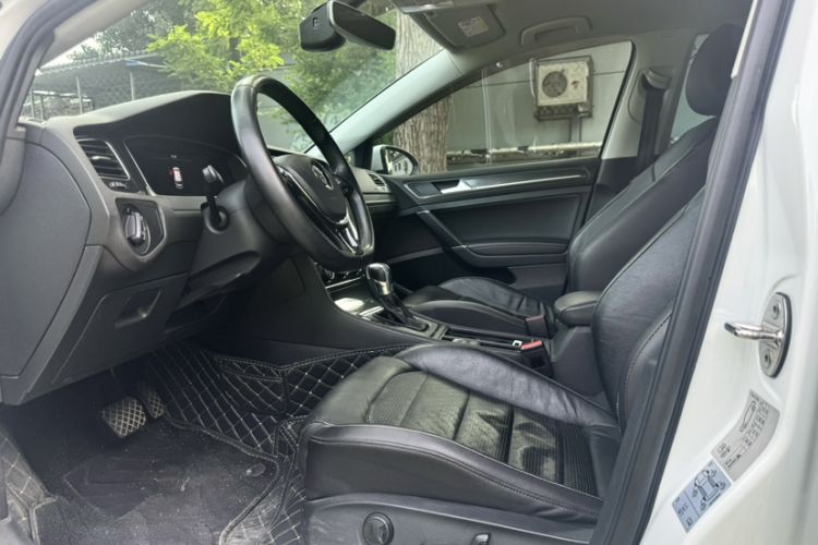Used Volkswagen Golf New Energy 2018 e-Golf Exterior 10