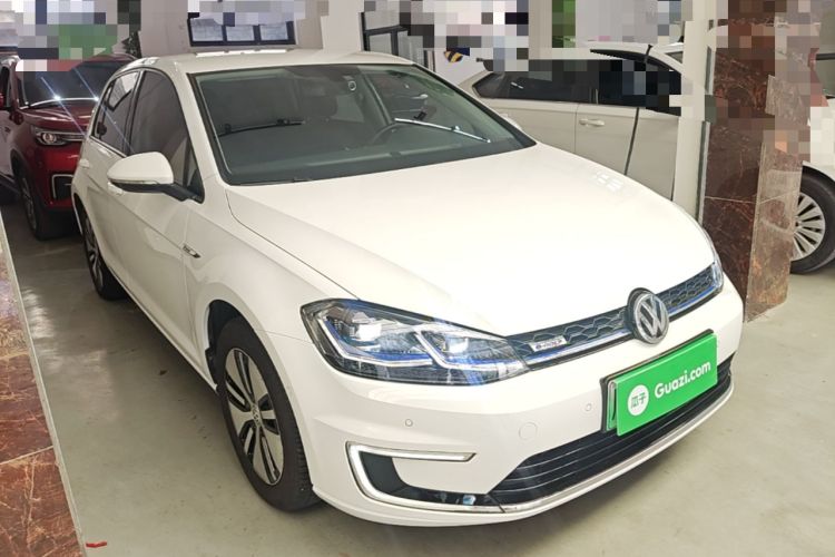 Used Volkswagen Golf New Energy 2018 e-Golf Front Right 45 Deg