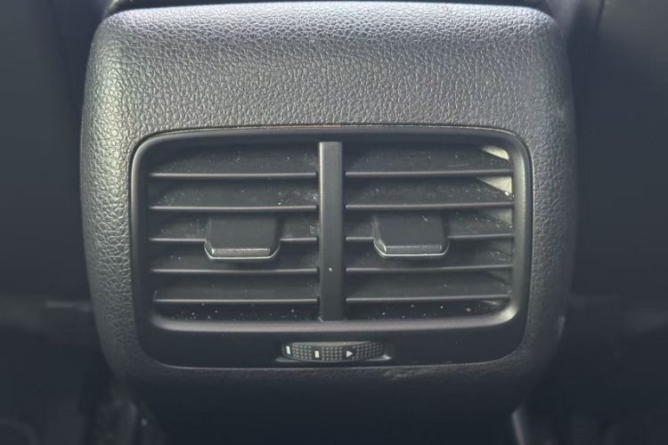 Used Volkswagen Golf New Energy 2018 e-Golf Interior 1