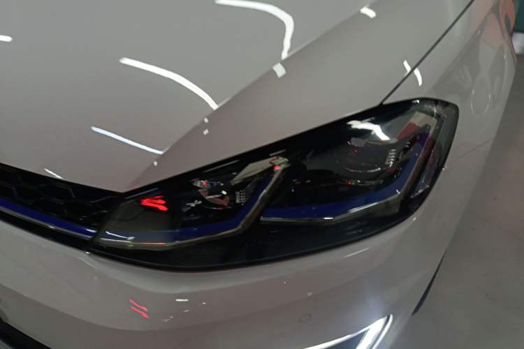 Used Volkswagen Golf New Energy 2018 e-Golf Left Front Headlight