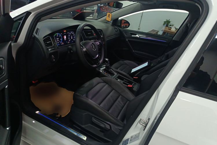Used Volkswagen Golf New Energy 2018 e-Golf Left Front Seat