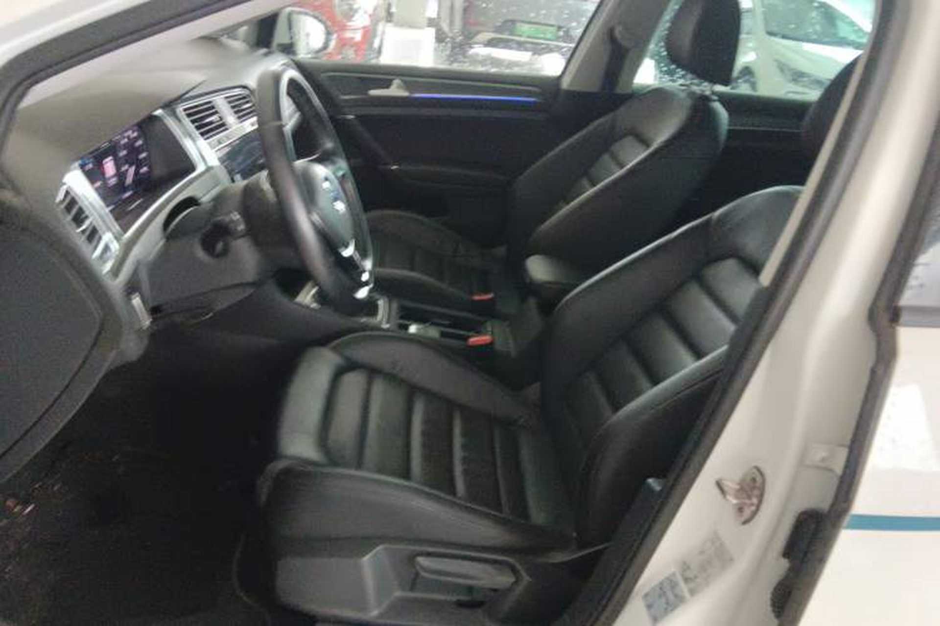 Used Volkswagen Golf New Energy 2018 e-Golf Left Front Seat