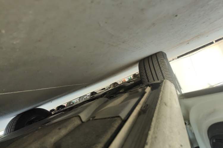 Used Volkswagen Golf New Energy 2018 e-Golf Left Side Sill
