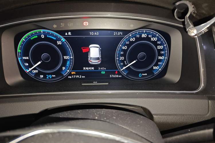 Used Volkswagen Golf New Energy 2018 e-Golf Odometer Close Up