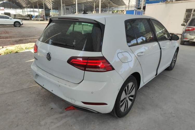 Used Volkswagen Golf New Energy 2018 e-Golf Rear Right 45 Deg