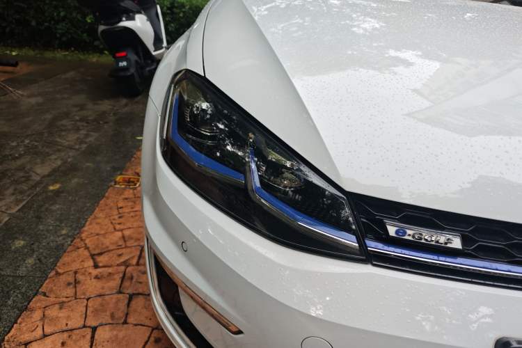 Used Volkswagen Golf New Energy 2018 e-Golf Right Front Headlight