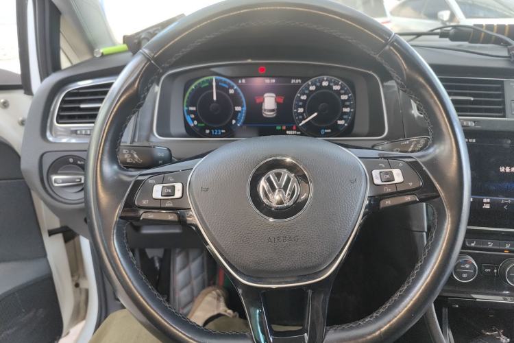 Used Volkswagen Golf New Energy 2018 e-Golf Steering Wheel