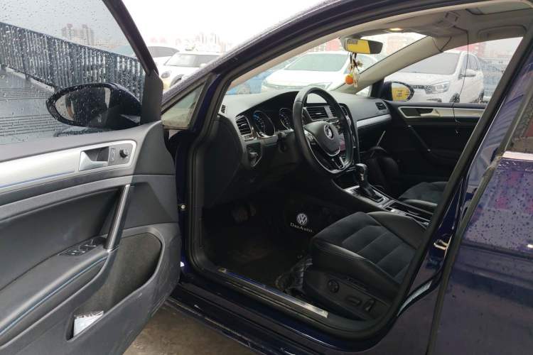 Used Volkswagen Golf Pure Electric 2020 Chariot Pro Driver Seat