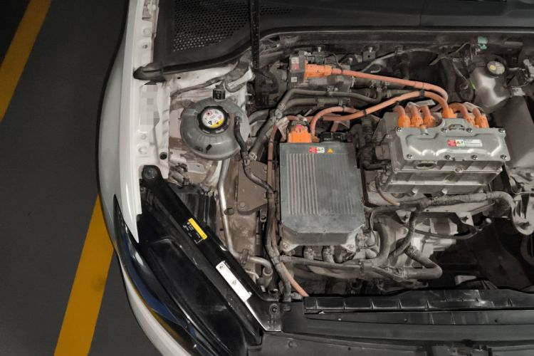 Used Volkswagen Golf Pure Electric 2020 Chari Engine Bay Right